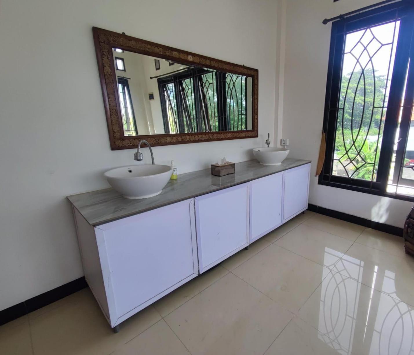 Fora Capsule Hostel Tuban Kuta Lombok Exteriér fotografie